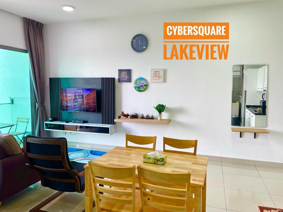 Cybersquare Lakeview With Netflix And Disney Hotstar Cyberjaya Exterior foto